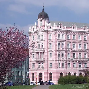 Отель Opera, Прага