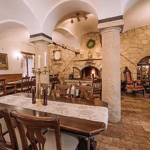 4* Hotel Svatojánský Dvůr